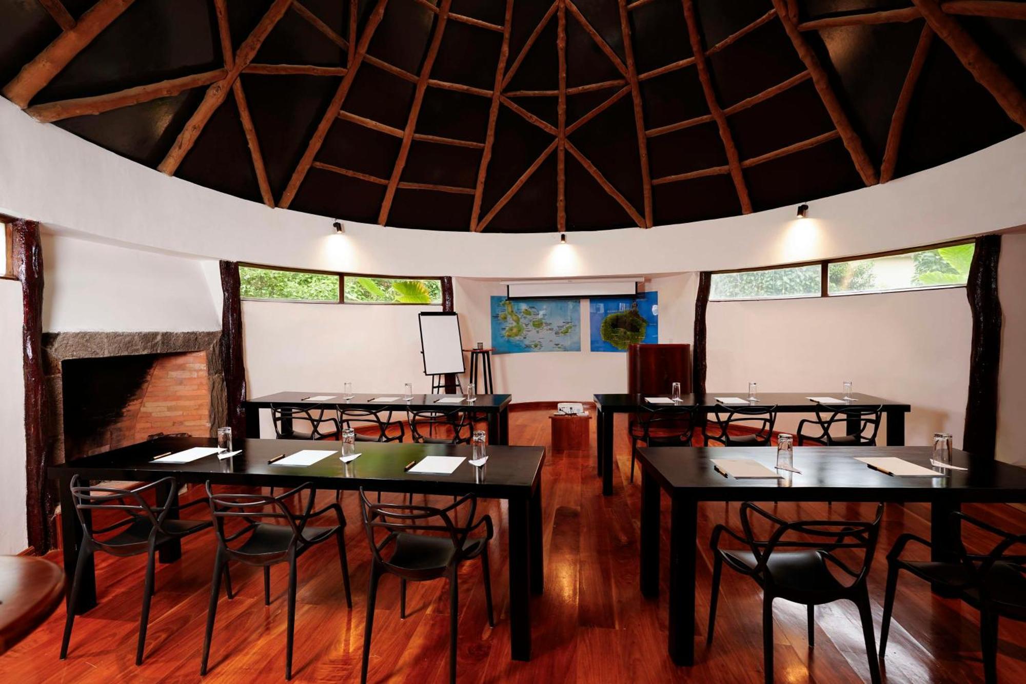 Royal Palm Galapagos, Curio Collection Hotel By Hilton Bellavista  Buitenkant foto