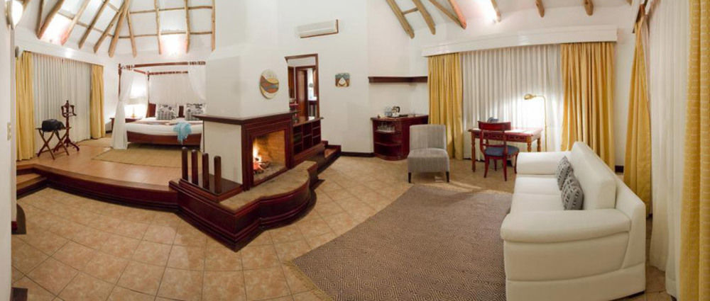 Royal Palm Galapagos, Curio Collection Hotel By Hilton Bellavista  Buitenkant foto