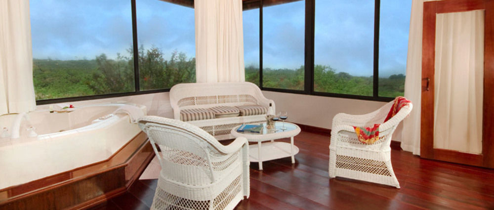 Royal Palm Galapagos, Curio Collection Hotel By Hilton Bellavista  Buitenkant foto
